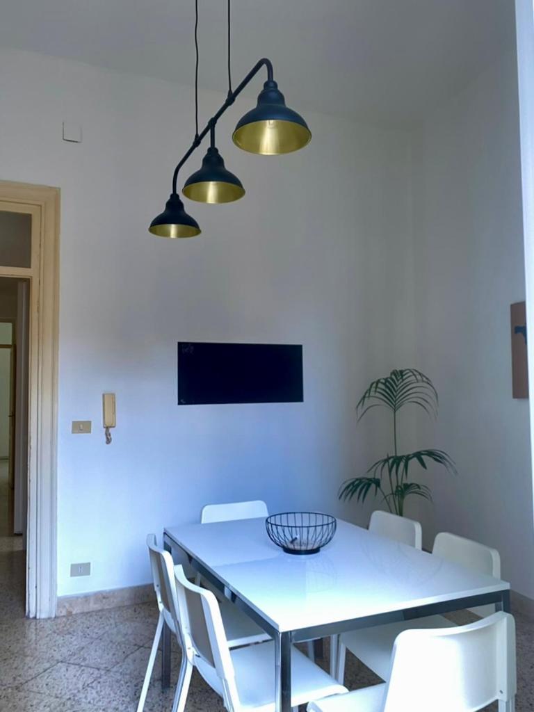 팔레르모 Urban Poet Retreat - Casa Di Vincenzo E Andrea 2 아파트 외부 사진
